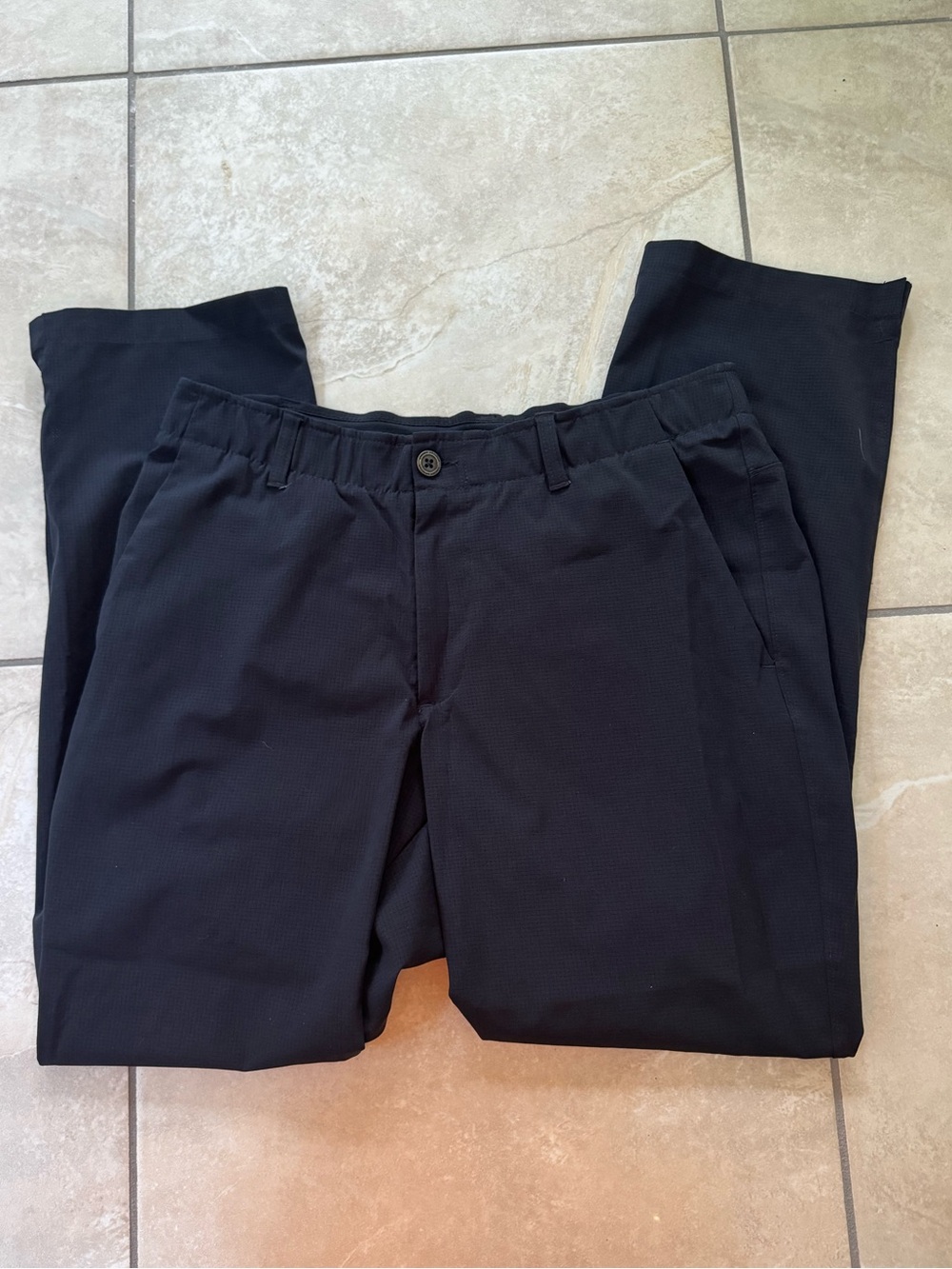 Under Armour performance golf pants